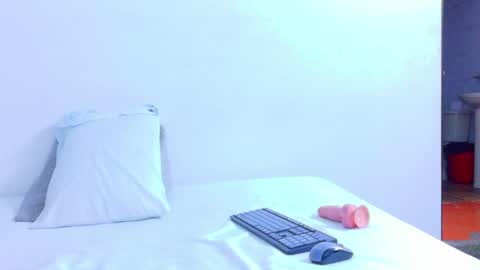 Snapshot of kinkyy_redhead chatting on 14, 5, 2026 kinkyy_redhead online show from 14, 5, 2026