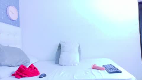 Snapshot of kinkyy_redhead chatting on 15, 5, 2026 kinkyy_redhead online show from 15, 5, 2026