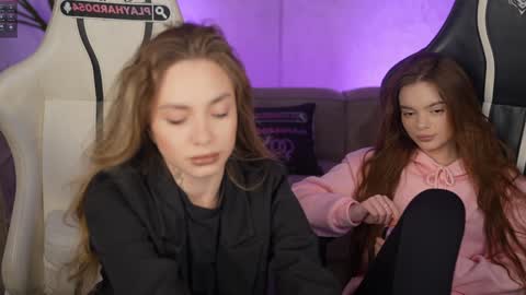 Sweet girls online show from 14, 3, 2026