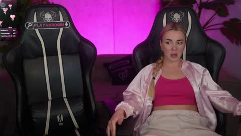 Sweet girls online show from 13, 5, 2026