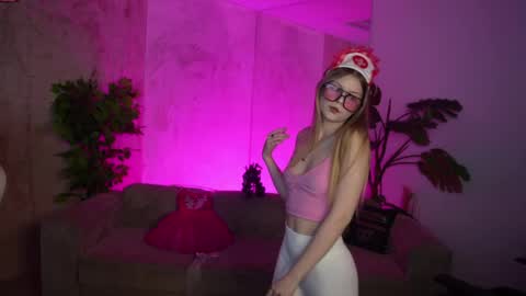 Sweet girls online show from 23, 5, 2026