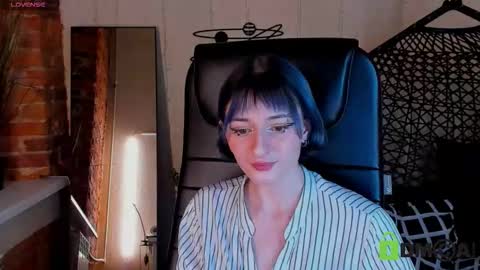 Snapshot of kira__cutie chatting on 4, 2, 2026 Kira online show from 4, 2, 2026