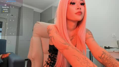 Kira online show from 6, 4, 2026