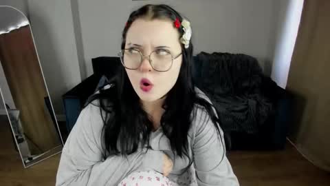 kira online show from 11, 3, 2026