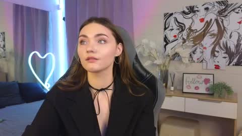 kira_jin online show from 2, 3, 2025