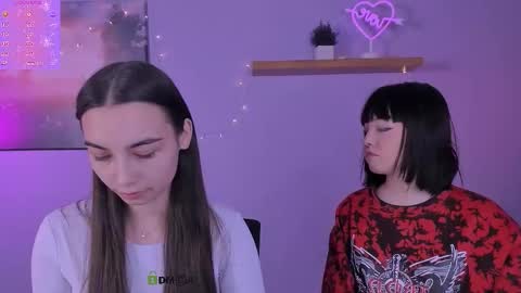 kira_light__ online show from 18, 12, 2025