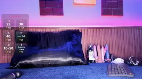 Snapshot of kira_rizzoo chatting on 6, 5, 2026 KIRA online show from 6, 5, 2026