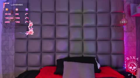 Snapshot of kira_vance chatting on 4, 7, 2026 Kira online show from 4, 7, 2026