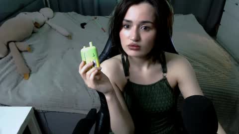 Kira  follow me  online show from 27, 5, 2026