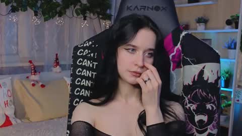 Kira    online show from 25, 2, 2025