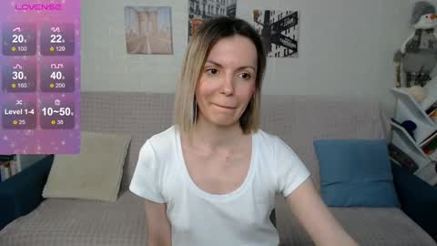 kiramartins cat online show from 24, 1, 2025