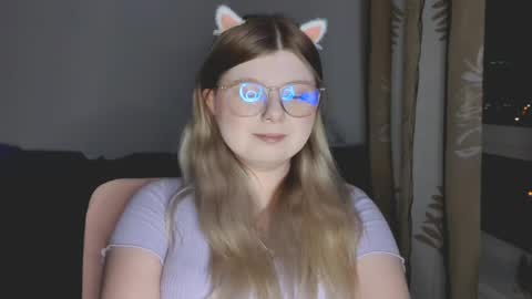 Snapshot of kirayume chatting on 17, 5, 2026 KiraYume online show from 17, 5, 2026