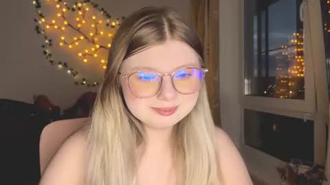 Snapshot of kirayume chatting on 14, 7, 2026 KiraYume online show from 14, 7, 2026