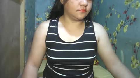 kiss_me_loves online show from 30, 1, 2025