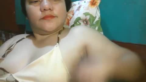 kiss_me_loves online show from 28, 9, 2025