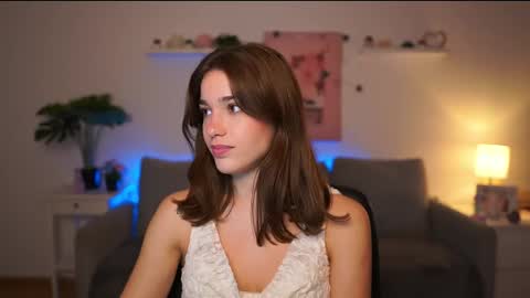 Sisi online show from 10, 10, 2025