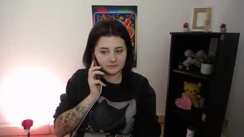 Snapshot of kissleoxx chatting on 8, 10, 2025 kissleoxx online show from 8, 10, 2025