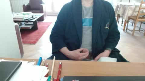 Snapshot of kisslog1 chatting on 8, 4, 2026 kisslog1 online show from 8, 4, 2026