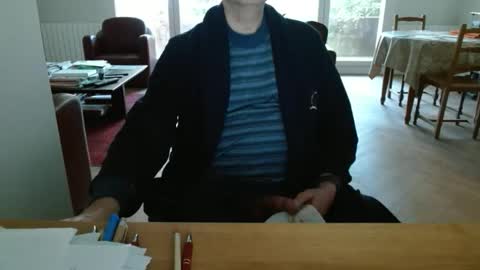 Snapshot of kisslog1 chatting on 18, 4, 2026 kisslog1 online show from 18, 4, 2026