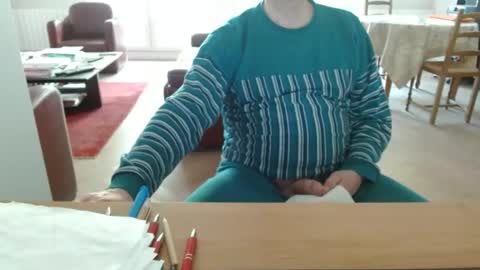 Snapshot of kisslog1 chatting on 26, 4, 2026 kisslog1 online show from 26, 4, 2026
