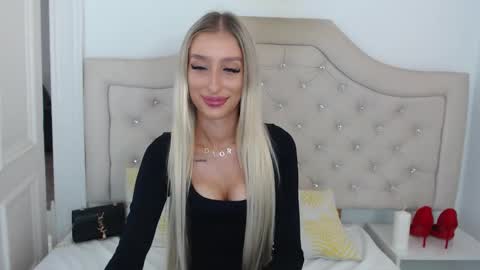 Snapshot of kissnatalie chatting on 25, 9, 2025 Natalie online show from 25, 9, 2025