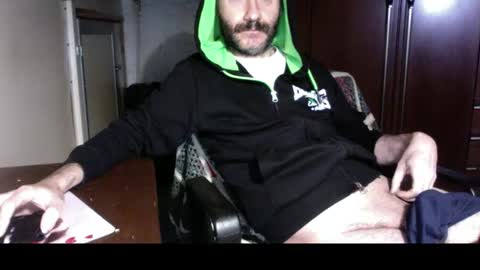 Snapshot of kissofbanned1983 chatting on 30, 9, 2025 kissofbanned1983 online show from 30, 9, 2025