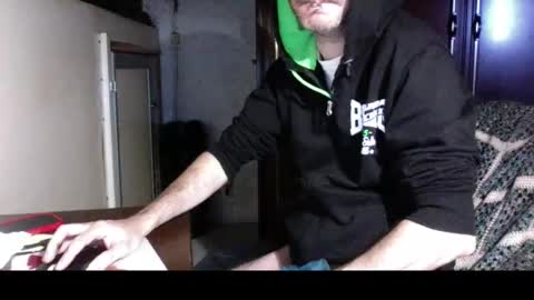 Snapshot of kissofbanned1983 chatting on 7, 10, 2025 kissofbanned1983 online show from 7, 10, 2025