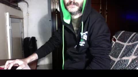 kissofbanned1983 online show from 1, 12, 2025