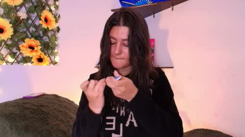 Snapshot of kisstarxxx chatting on 16, 2, 2026 Helena and Brad online show from 16, 2, 2026