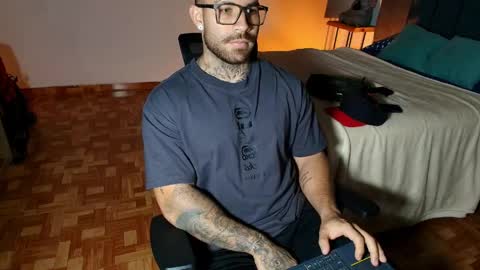 Snapshot of kite__ chatting on 19, 4, 2026 kite__ online show from 19, 4, 2026