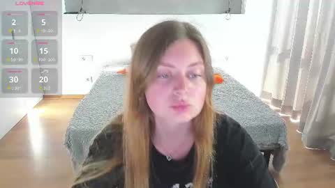 Snapshot of kitkatvel chatting on 28, 6, 2026 kitkatvel online show from 28, 6, 2026