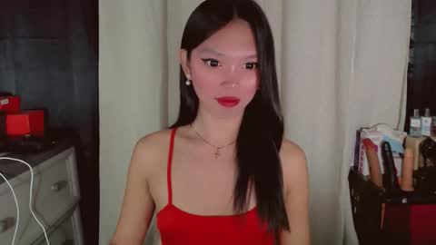 Snapshot of kitteylovesyou chatting on 19, 4, 2026 KITTY online show from 19, 4, 2026