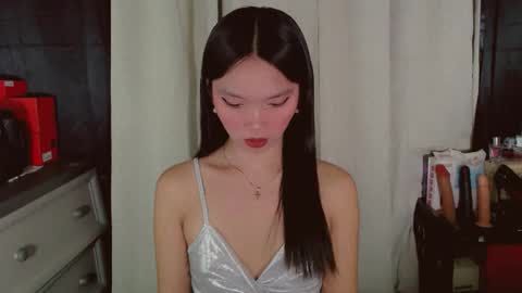 Snapshot of kitteylovesyou chatting on 4, 5, 2026 KITTY online show from 4, 5, 2026