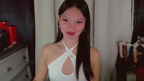 Snapshot of kitteylovesyou chatting on 5, 5, 2026 KITTY online show from 5, 5, 2026