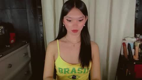Snapshot of kitteylovesyou chatting on 15, 5, 2026 KITTY online show from 15, 5, 2026