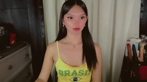 Snapshot of kitteylovesyou chatting on 15, 5, 2026 KITTY online show from 15, 5, 2026