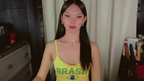 Snapshot of kitteylovesyou chatting on 16, 5, 2026 KITTY online show from 16, 5, 2026