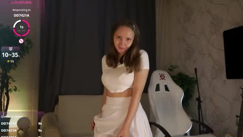 Snapshot of kittiesland chatting on 25, 5, 2026 Agatha online show from 25, 5, 2026