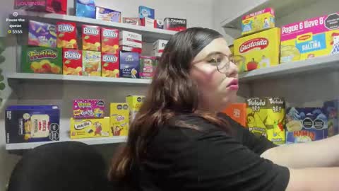 Snapshot of kitty__pinnk chatting on 29, 3, 2026 KAROL online show from 29, 3, 2026