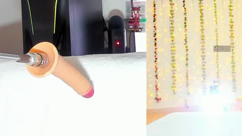 Snapshot of kitty__rosse__ chatting on 30, 5, 2026 Kitty online show from 30, 5, 2026