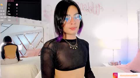 Snapshot of kitty__sexy_ chatting on 5, 1, 2025 dann  online show from 5, 1, 2025