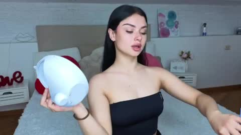 kitty_cut1ee_ online show from 28, 5, 2026