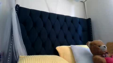 kitty_kerry online show from 29, 5, 2026