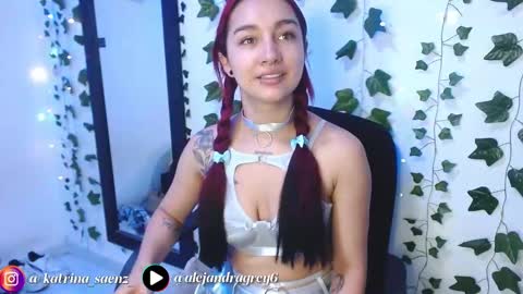 Snapshot of kitty_saenz chatting on 15, 2, 2025 Kitty Saenz online show from 15, 2, 2025