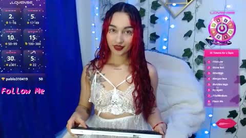 Snapshot of kitty_saenz chatting on 7, 11, 2025 Kitty Saenz online show from 7, 11, 2025