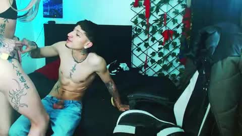 Snapshot of kitty_vaal chatting on 3, 10, 2025 kitty_vaal online show from 3, 10, 2025