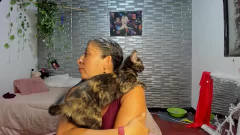 violet online show from 22, 9, 2025