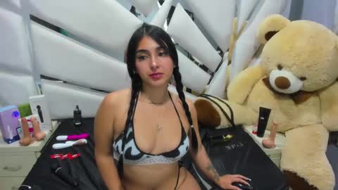 Snapshot of kittylovely__ chatting on 11, 12, 2024 kittylovely online show from 11, 12, 2024