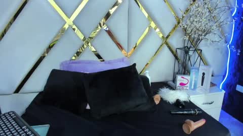 Snapshot of kittylovely__ chatting on 12, 4, 2026 kittylovely online show from 12, 4, 2026