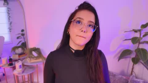 Sophie online show from 21, 11, 2025